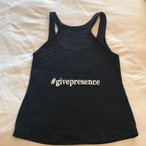 Lulu holiday # luon tank. Sz 6 EUC Smoke free home